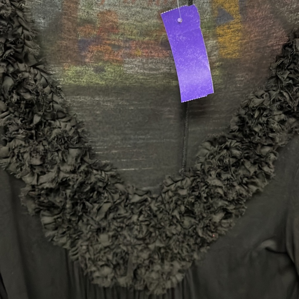 💜B’leev Black Long Sleeve 1X - Picture 2 of 3